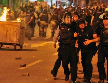 Εκτακτη σύγκληση συμβουλίου πολιτικών αρχηγών στα Σκόπια λόγω των εθνοτικών συγκρούσεων